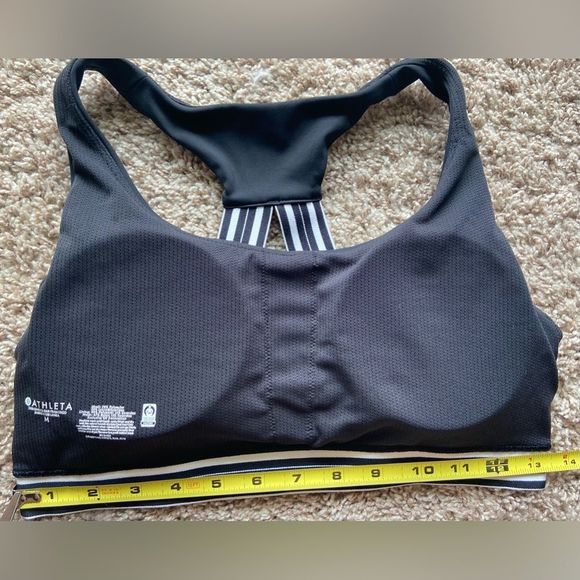Athleta Woman’s Black and White Striped Athletic Work Out sports bra Size M - Picture 4 of 4